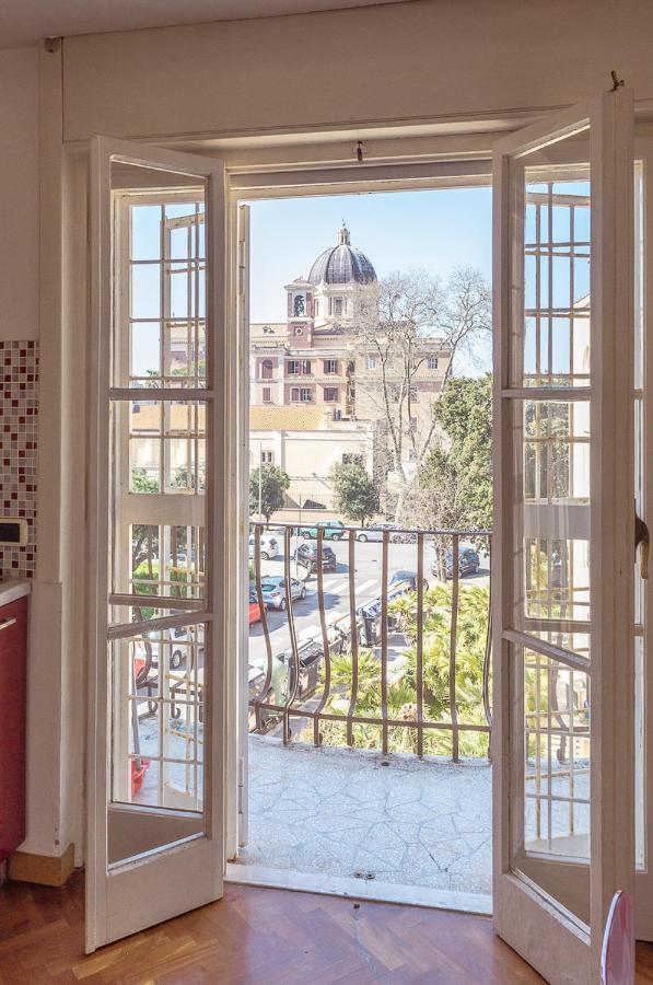 Appartamento Gaudi Lido di Ostia Ngoại thất bức ảnh